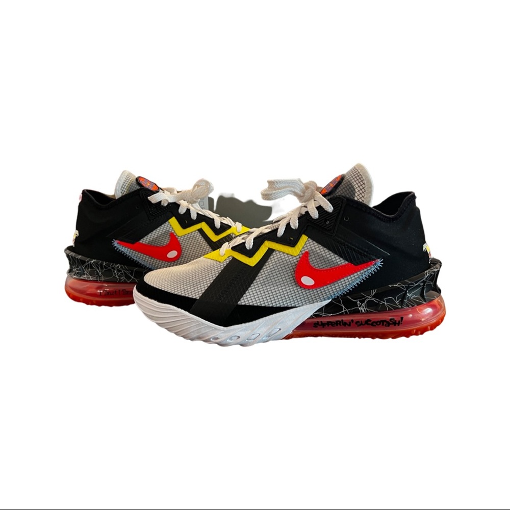New Lebron XVIII Low - Sylvester and Tweety - Size 10.5
